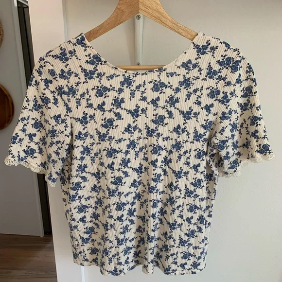 Sezane Celia T-Shirt in Rosa Blue - Picture 3 of 8